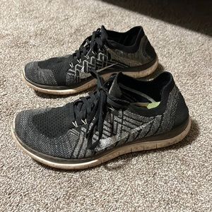 Nike Women’s Free 4.0 Flyknit Black Running Shoes